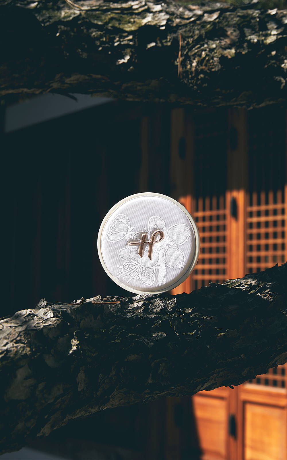 HWIRAN MAEHWA SILK CUSHION 13 - 15g Sof Yellow